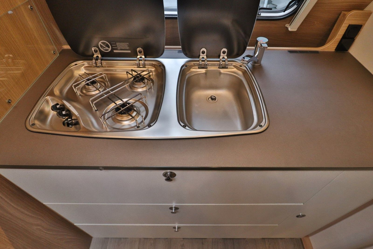 Ny Campingvogn Bürstner Premio Plus 410 TS/1.Hand/Rundsitzgruppe+Hubbett Bürstner Premio Plus 410 TS/1.Hand/Rundsitzgruppe+Hubbett: bilde 17