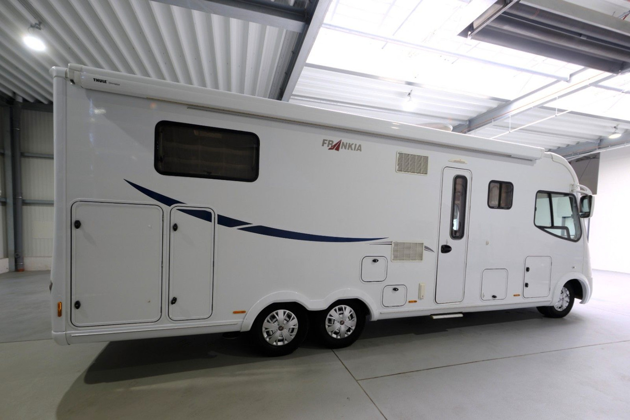 Frankia I 840 QD/Automatik/Festbett+Hubbett/TOP - Helintegrert bobil: bilde 4 Frankia I 840 QD/Automatik/Festbett+Hubbett/TOP - Helintegrert bobil: bilde 4