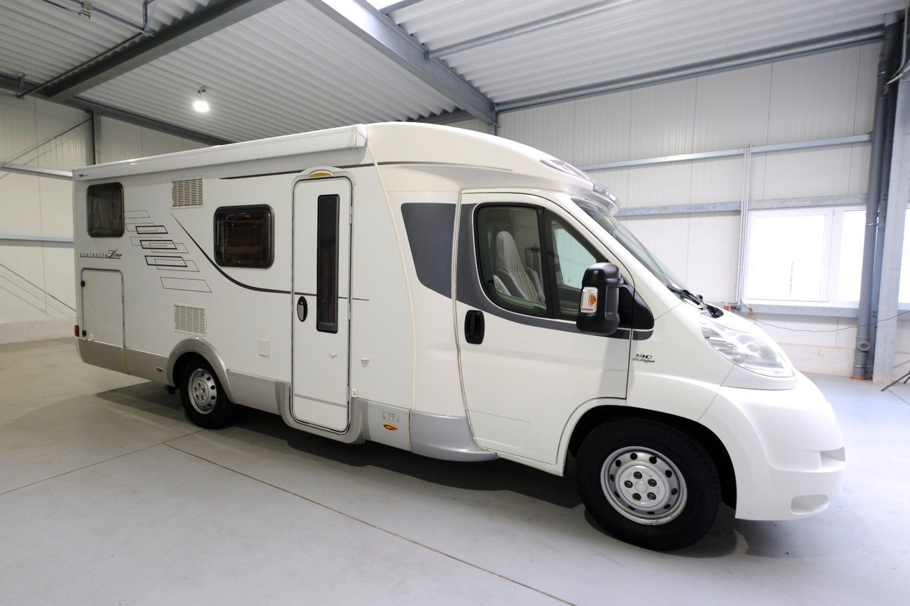 HYMER / ERIBA / HYMERCAR Tramp T 674 Cl Exclusive Line/Einzelbetten/Klima - Halvintegrert bobil: bilde 2 HYMER / ERIBA / HYMERCAR Tramp T 674 Cl Exclusive Line/Einzelbetten/Klima - Halvintegrert bobil: bilde 2