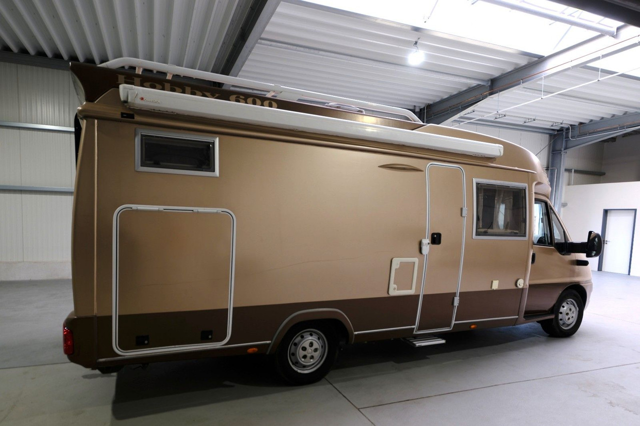Hobby T 690 GES/Einzelbetten/2xKlima/Solar/Garage/AHK - Halvintegrert bobil: bilde 5 Hobby T 690 GES/Einzelbetten/2xKlima/Solar/Garage/AHK - Halvintegrert bobil: bilde 5