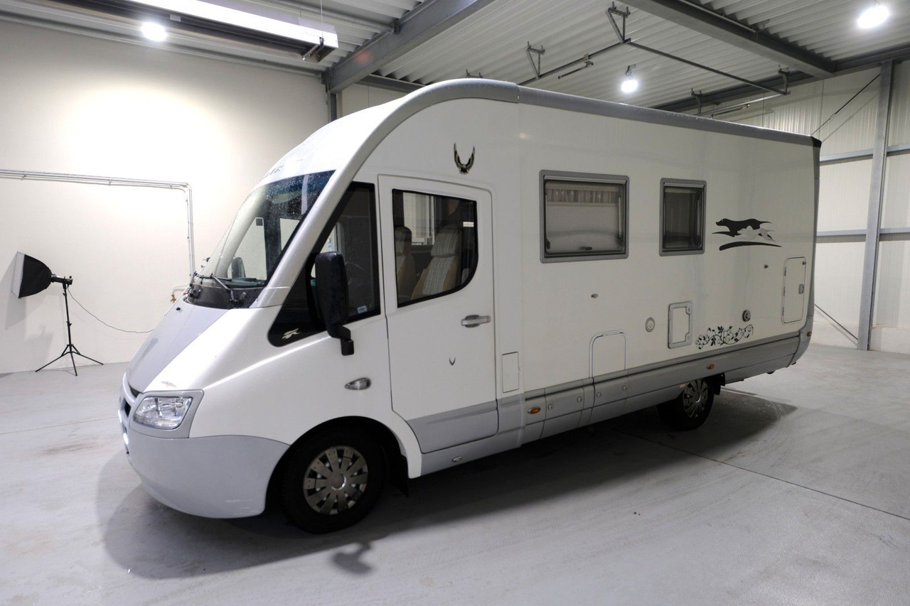 Laika Rexosline 650/Festbett+Hubbett/Klima/Markise - Helintegrert bobil: bilde 3 Laika Rexosline 650/Festbett+Hubbett/Klima/Markise - Helintegrert bobil: bilde 3