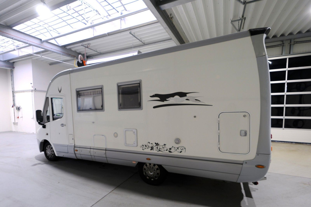 Laika Rexosline 650/Festbett+Hubbett/Klima/Markise - Helintegrert bobil: bilde 4 Laika Rexosline 650/Festbett+Hubbett/Klima/Markise - Helintegrert bobil: bilde 4