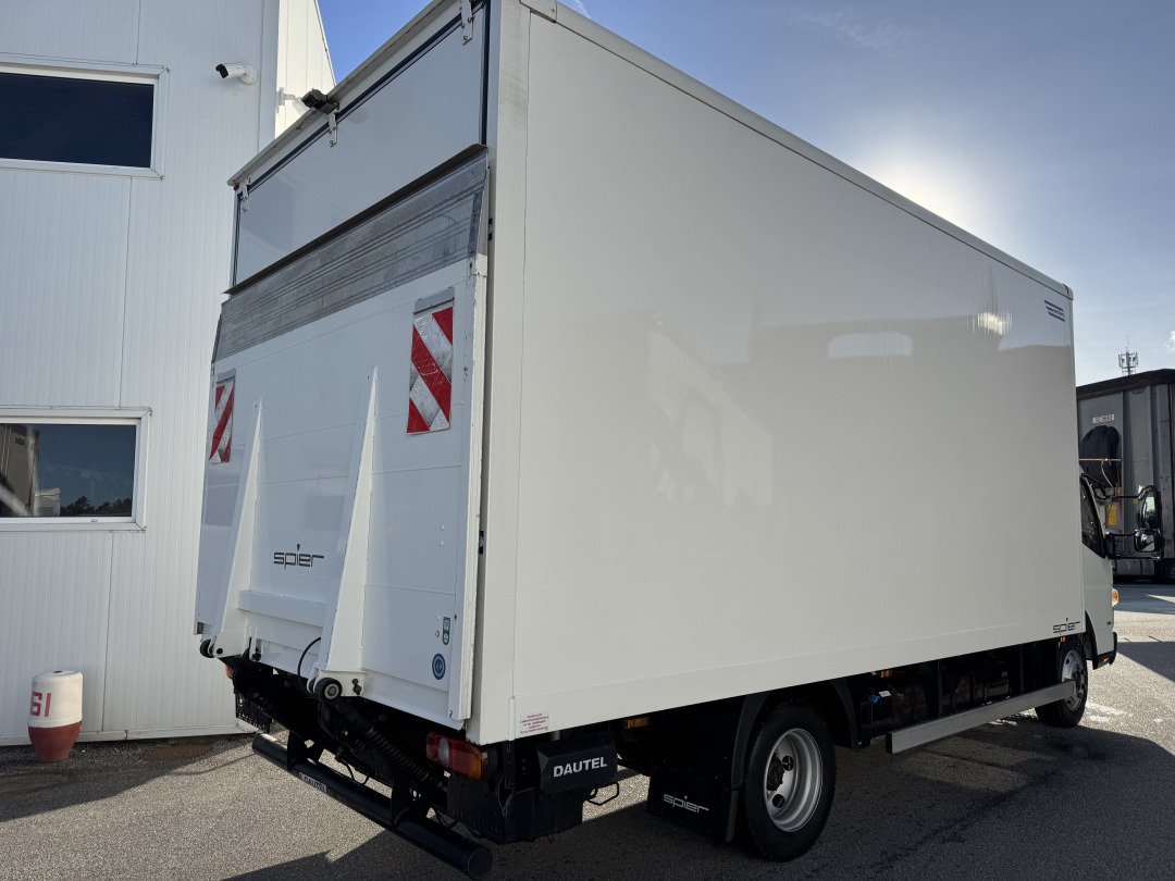 MITSUBISHI FUSO CANTER 150 7C15 - Skapbil: bilde 3 MITSUBISHI FUSO CANTER 150 7C15 - Skapbil: bilde 3