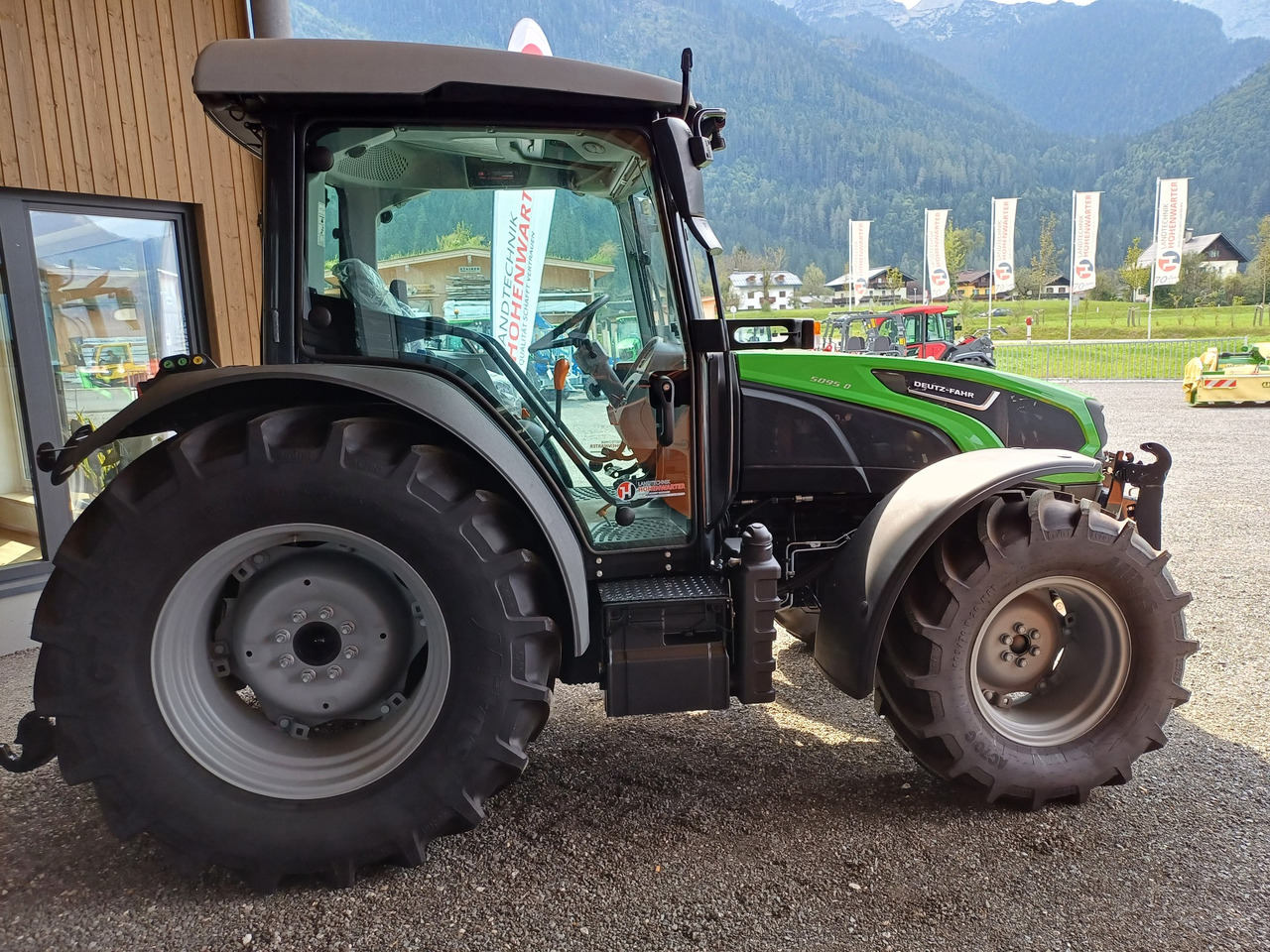Deutz Fahr 5095 D Premium Stage V (20573) - Traktor: bilde 4 Deutz Fahr 5095 D Premium Stage V (20573) - Traktor: bilde 4