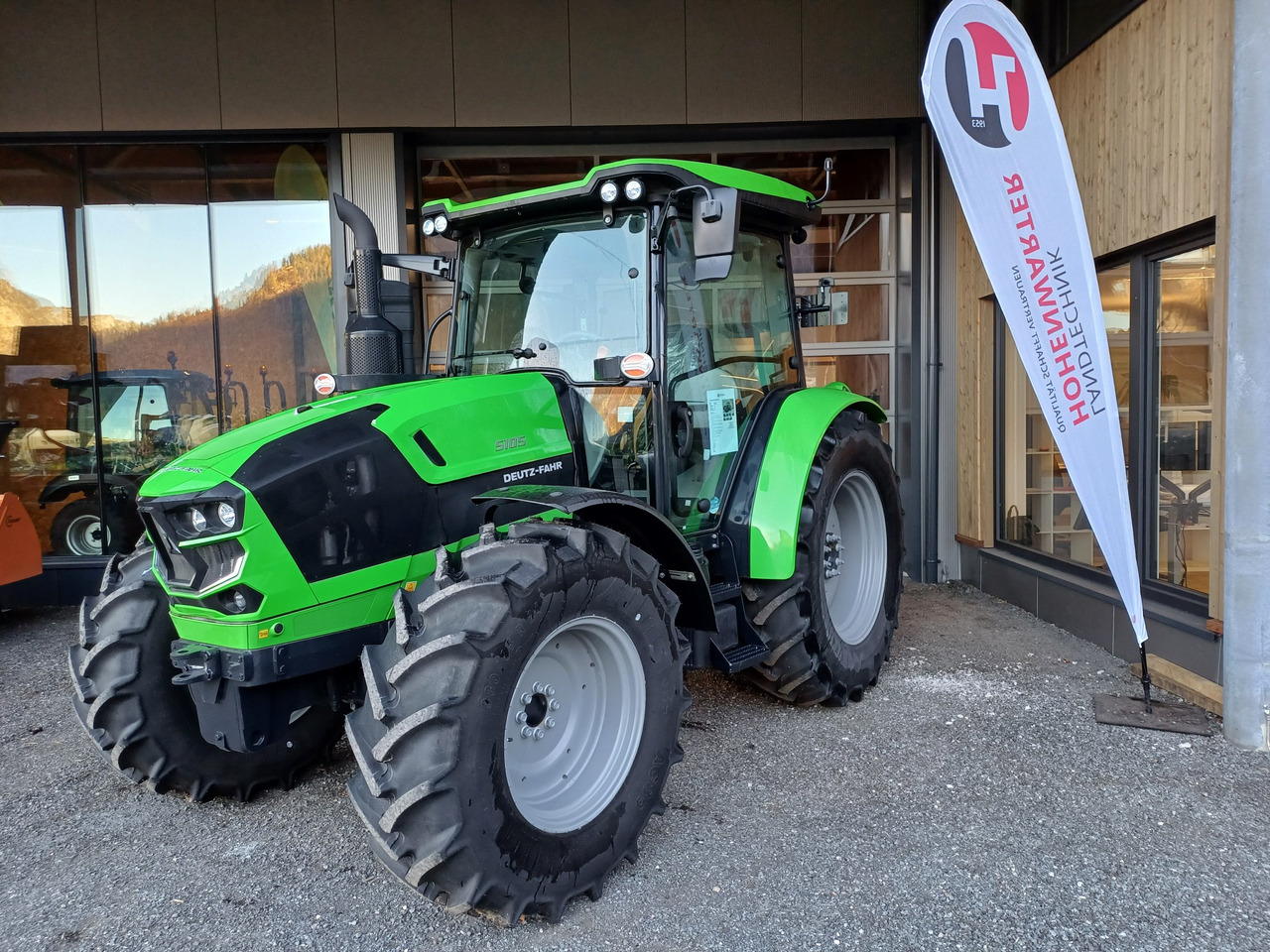 Deutz-Fahr 5105 Premium (20575) - Traktor: bilde 1 Deutz-Fahr 5105 Premium (20575) - Traktor: bilde 1