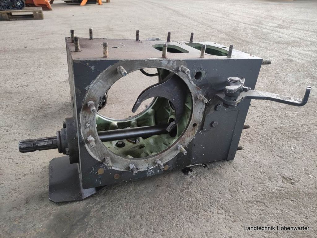 Lindner Getriebegehäuse (15672) - Girkasse og deler for Landbruksteknikk: bilde 4 Lindner Getriebegehäuse (15672) - Girkasse og deler for Landbruksteknikk: bilde 4
