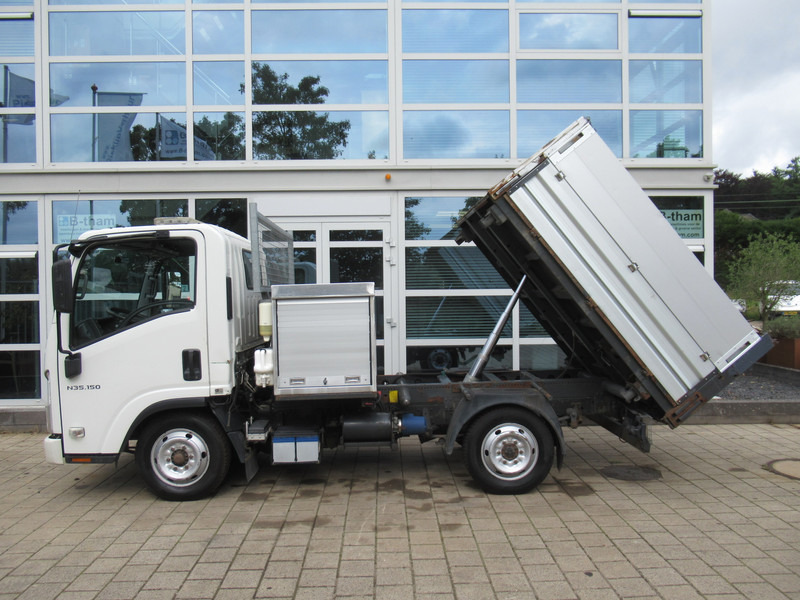 Isuzu N-serie N35.150 NLR 85 E Kipper - Tipper Automatic - Varebil med tipp: bilde 2 Isuzu N-serie N35.150 NLR 85 E Kipper - Tipper Automatic - Varebil med tipp: bilde 2