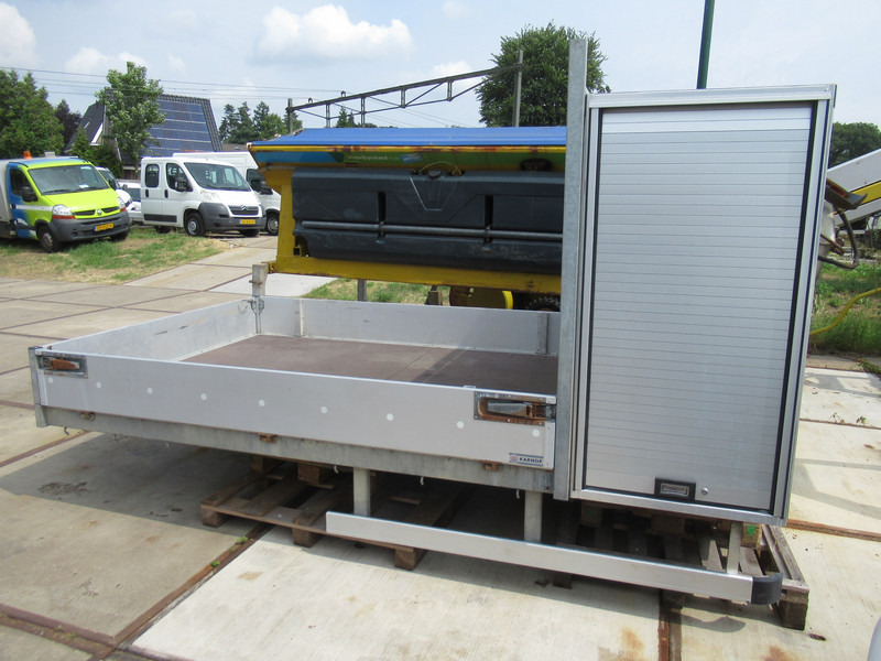 KARHOF Iveco Daily WB 375 pritsche 360 x 210 CM - Planpåbygg: bilde 3 KARHOF Iveco Daily WB 375 pritsche 360 x 210 CM - Planpåbygg: bilde 3