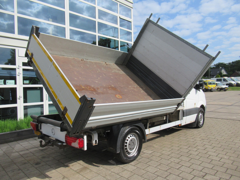 Mercedes-Benz Sprinter 310 2.2 CDI 70KW 366 3-Z./S./W. Kipper Tipper - Varebil med tipp: bilde 2 Mercedes-Benz Sprinter 310 2.2 CDI 70KW 366 3-Z./S./W. Kipper Tipper - Varebil med tipp: bilde 2