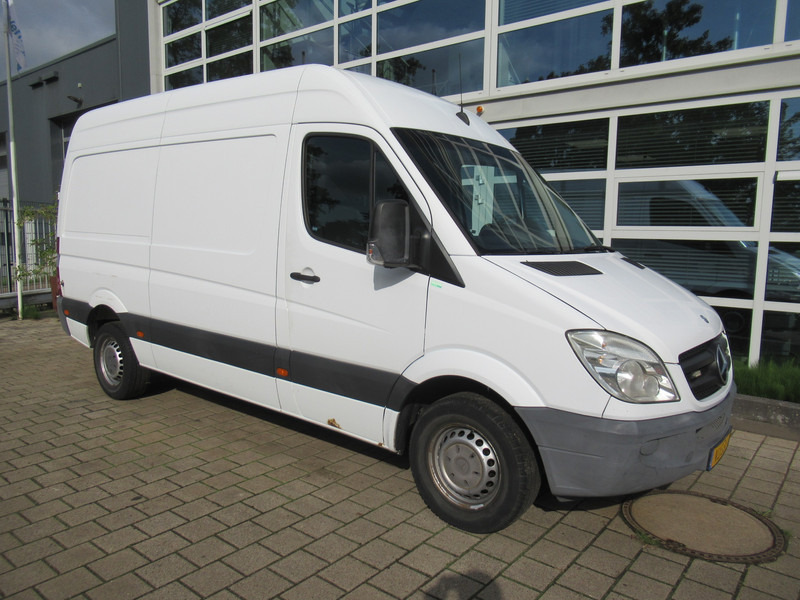 Mercedes-Benz Sprinter 313 2.2 CDI 366 L2H2 AIRCO - Klima - Kassebil: bilde 2 Mercedes-Benz Sprinter 313 2.2 CDI 366 L2H2 AIRCO - Klima - Kassebil: bilde 2