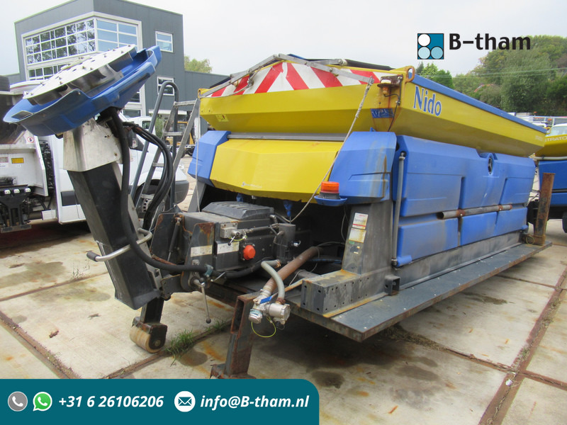 NIDO STRATOS B50-36 VESN-600P 5M3 + 2.400L Salzstreuer Salt Spreader - Sandstrøer: bilde 1 NIDO STRATOS B50-36 VESN-600P 5M3 + 2.400L Salzstreuer Salt Spreader - Sandstrøer: bilde 1