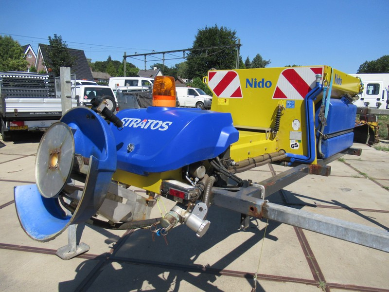NIDO Stratos B06L-24 VCLN-350 Hydro zoutstrooier 0,6m3 + 350L - Rengjøringsmaskin: bilde 2 NIDO Stratos B06L-24 VCLN-350 Hydro zoutstrooier 0,6m3 + 350L - Rengjøringsmaskin: bilde 2