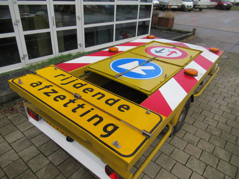 Trias SW15U2B Actiewagen Signaalwagen - Tilhenger: bilde 2 Trias SW15U2B Actiewagen Signaalwagen - Tilhenger: bilde 2