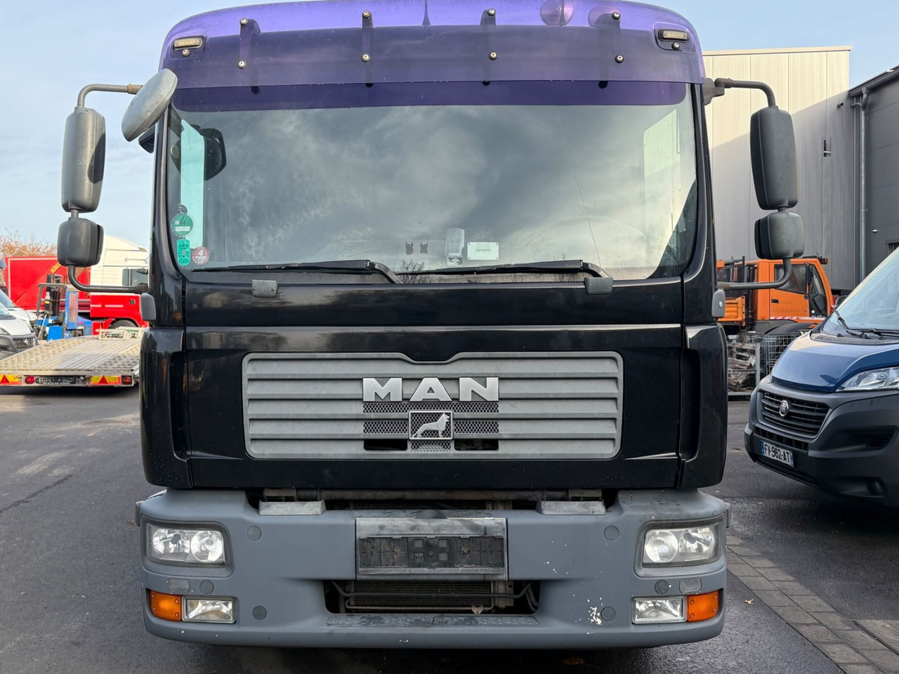 MAN TGL 8.210BL Moetefindt Doppelstock, Klima, Winde - Transporter lastebil: bilde 4 MAN TGL 8.210BL Moetefindt Doppelstock, Klima, Winde - Transporter lastebil: bilde 4