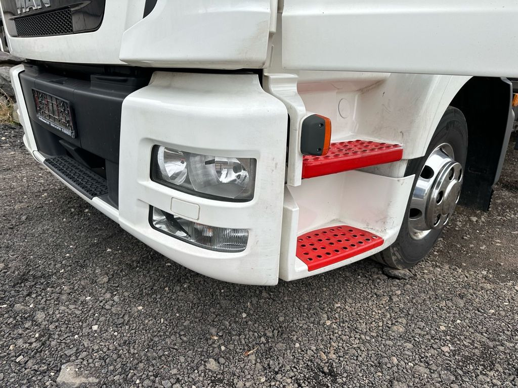 MAN TGL 8.250 XLX Fahrerhaus*VDI 2700* MAN TGL 8.250*4er Zug*XLX Kabine*VDI 2700* - Transporter lastebil: bilde 4 MAN TGL 8.250 XLX Fahrerhaus*VDI 2700* MAN TGL 8.250*4er Zug*XLX Kabine*VDI 2700* - Transporter lastebil: bilde 4