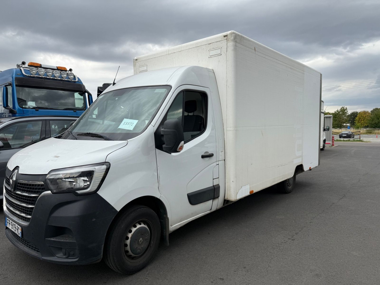 Renault Master III Koffer/Hebebühne/Klima/Kamera - Varebil med skap: bilde 1 Renault Master III Koffer/Hebebühne/Klima/Kamera - Varebil med skap: bilde 1