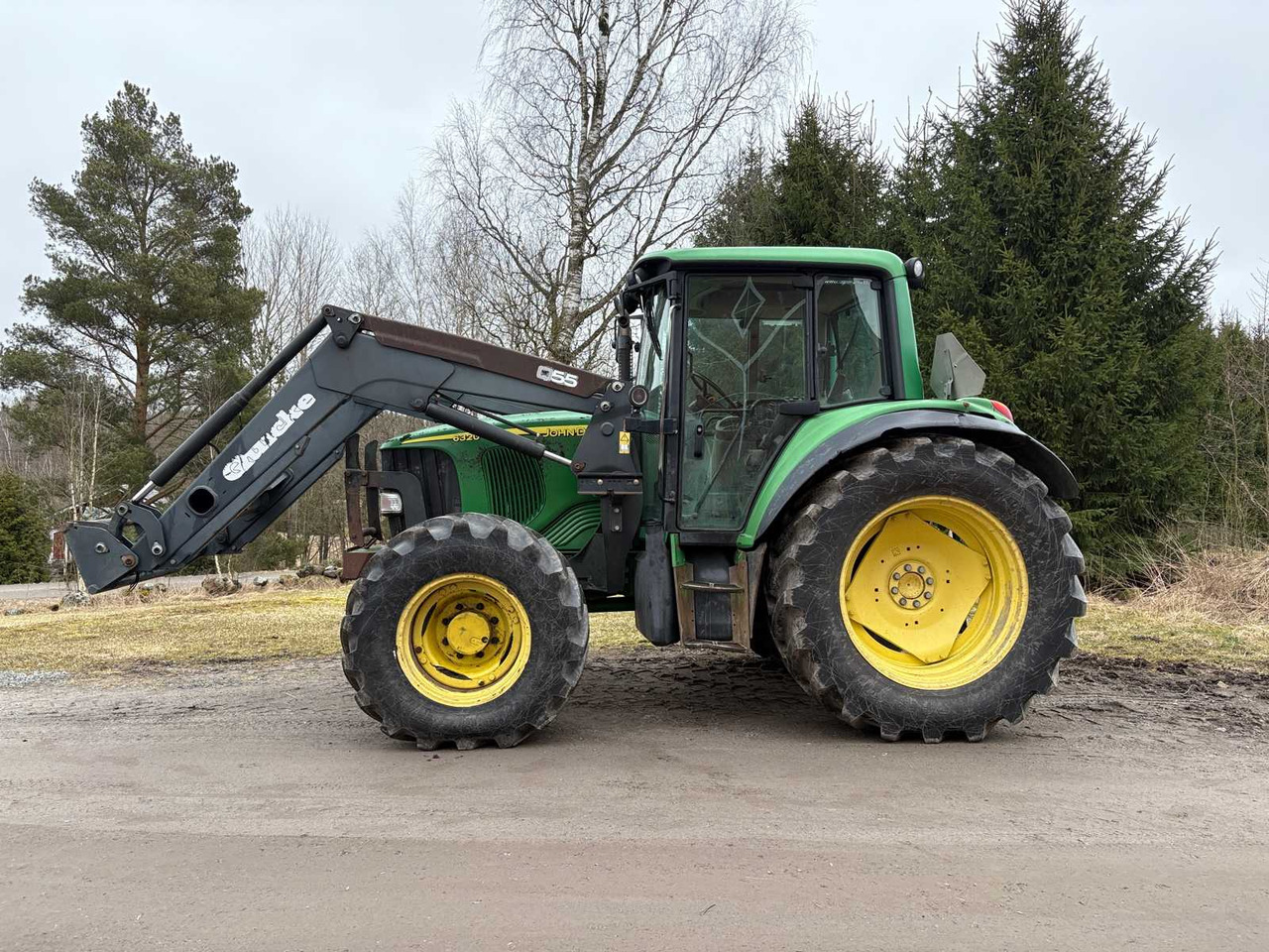 John Deere 6320 Premium Tractor - Traktor: bilde 2 John Deere 6320 Premium Tractor - Traktor: bilde 2