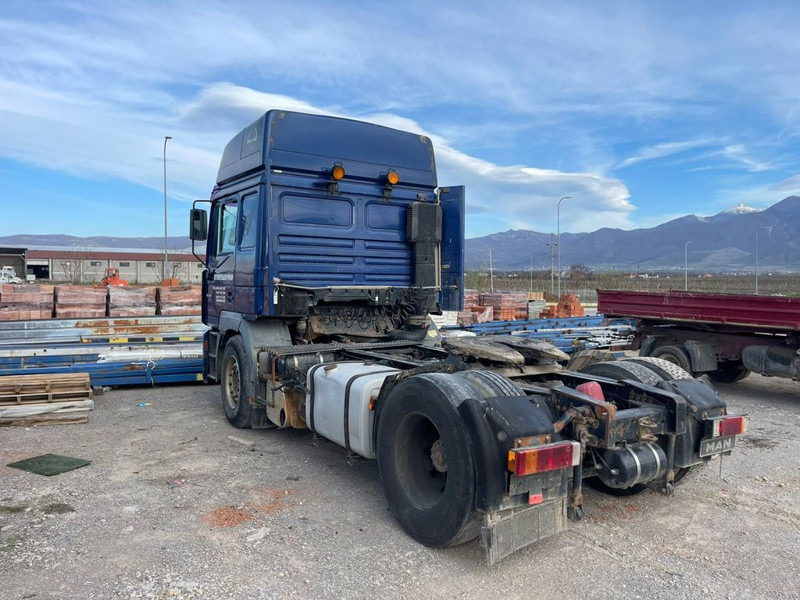 MAN 19.464 F2000 - Trekkvogn: bilde 4 MAN 19.464 F2000 - Trekkvogn: bilde 4