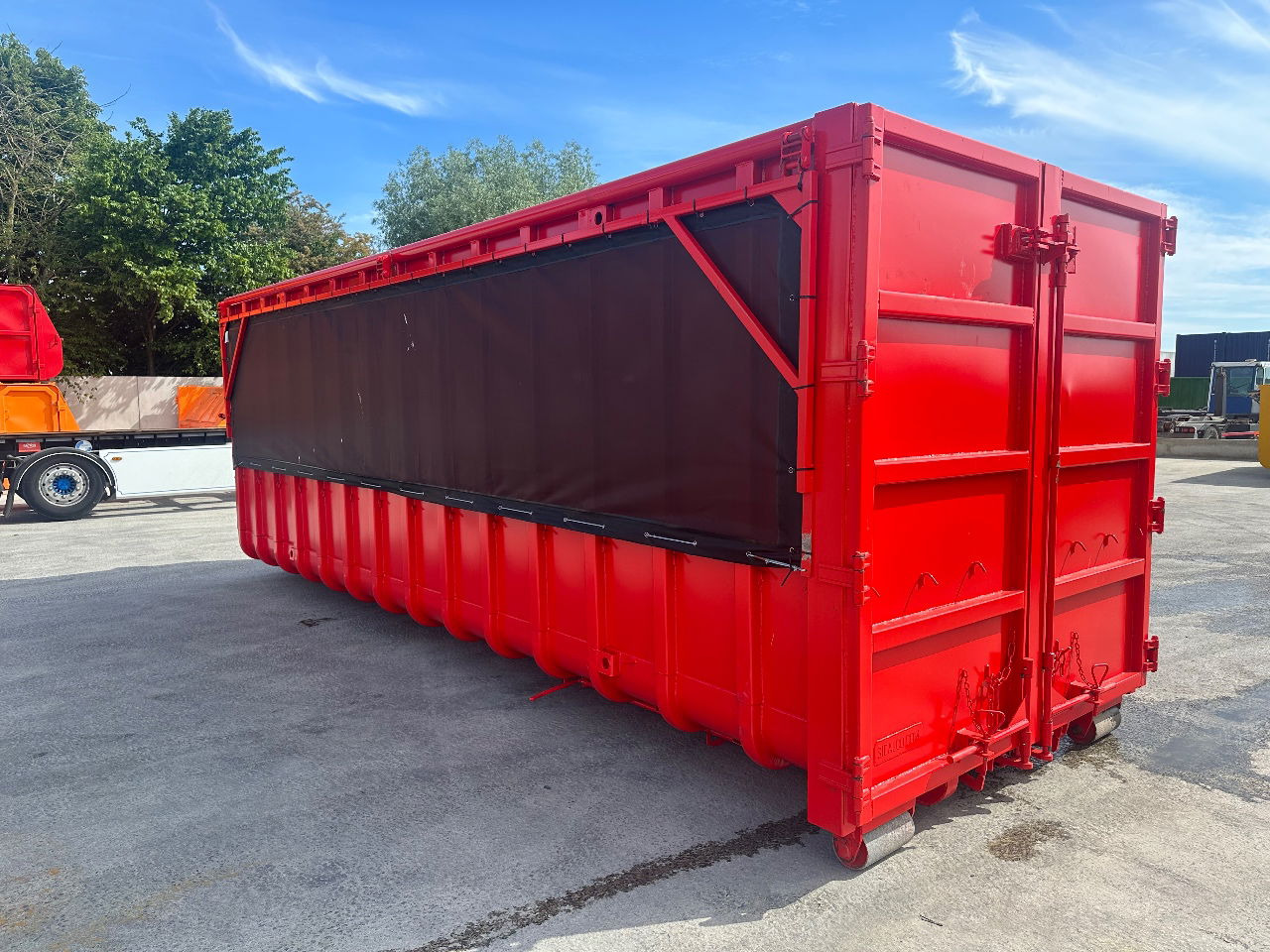 Sidalco 40 m3 klapnetten ral 3020 - Vekselflak/ Container: bilde 2 Sidalco 40 m3 klapnetten ral 3020 - Vekselflak/ Container: bilde 2