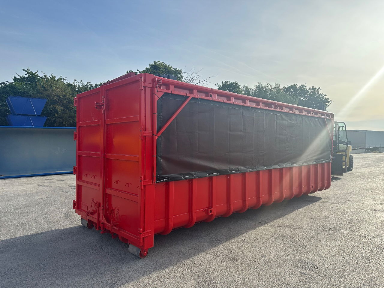 Sidalco 40 m3 klapnetten ral 3020 - Vekselflak/ Container: bilde 5 Sidalco 40 m3 klapnetten ral 3020 - Vekselflak/ Container: bilde 5