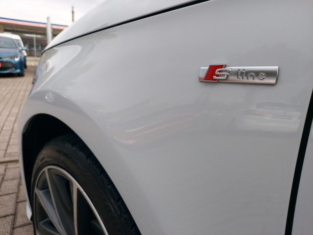 Audi A1 Sportback sport S-Line Pano Bose Xenon DAB - Sedan: bilde 5 Audi A1 Sportback sport S-Line Pano Bose Xenon DAB - Sedan: bilde 5