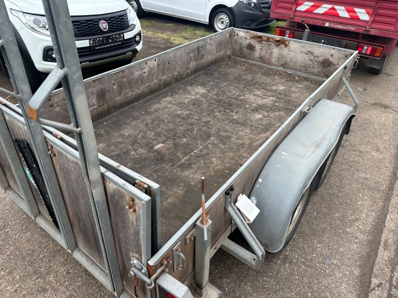 BAOS TIEFLADER 2 ACHSER 2000KG 1500 KG NUTZLAST - Lavloader tilhenger: bilde 5 BAOS TIEFLADER 2 ACHSER 2000KG 1500 KG NUTZLAST - Lavloader tilhenger: bilde 5