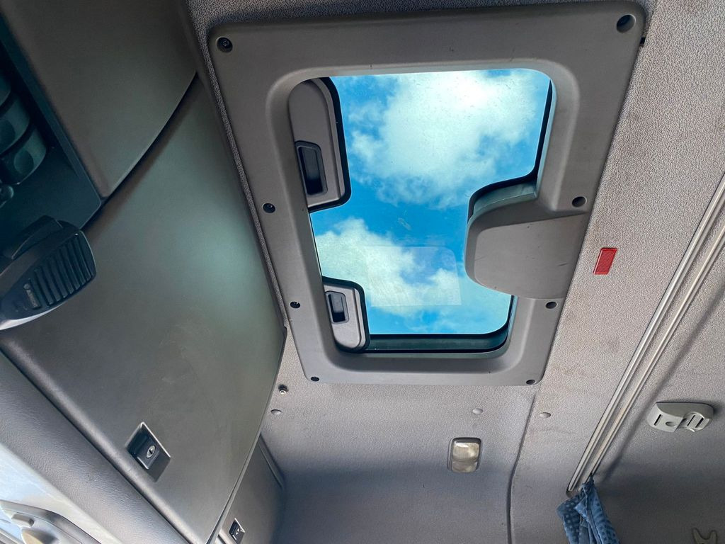 Tømmerbil, Kranbil DAF 105.510 6X4 Kran Penz /Atlas Holz Crane DAF 105.510 6X4 Kran Penz /Atlas Holz Crane: bilde 22 Tømmerbil, Kranbil DAF 105.510 6X4 Kran Penz /Atlas Holz Crane DAF 105.510 6X4 Kran Penz /Atlas Holz Crane: bilde 22