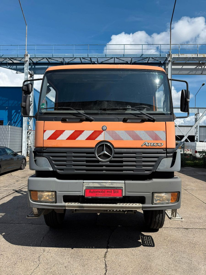 Mercedes-Benz ATEGO 1828 4X4 MEILER + HIAB KRAN 144 FS-3 - Tippbil, Kranbil: bilde 4 Mercedes-Benz ATEGO 1828 4X4 MEILER + HIAB KRAN 144 FS-3 - Tippbil, Kranbil: bilde 4