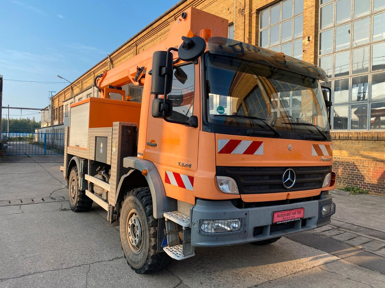 Mercedes-Benz ATEGO 4X4 1324 Hub Steiger Ruthmann T220 - Billift: bilde 2 Mercedes-Benz ATEGO 4X4 1324 Hub Steiger Ruthmann T220 - Billift: bilde 2