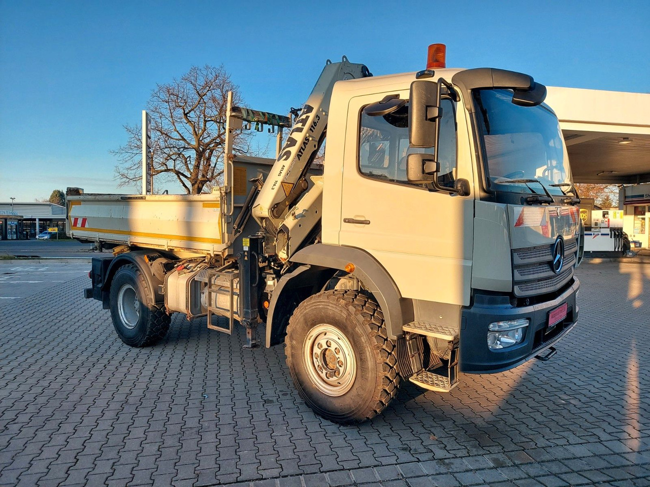 Mercedes-Benz Atego / 1324 MEILLER 4X4 KRAN ATLAS 116.3 Kipper - Tippbil, Kranbil: bilde 2 Mercedes-Benz Atego / 1324 MEILLER 4X4 KRAN ATLAS 116.3 Kipper - Tippbil, Kranbil: bilde 2