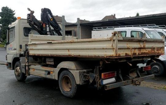 Mercedes-Benz Atego 2 4-Zyl. 4x2 918 4x2 MEILER HIAB066 FERNB - Tippbil, Kranbil: bilde 3 Mercedes-Benz Atego 2 4-Zyl. 4x2 918 4x2 MEILER HIAB066 FERNB - Tippbil, Kranbil: bilde 3