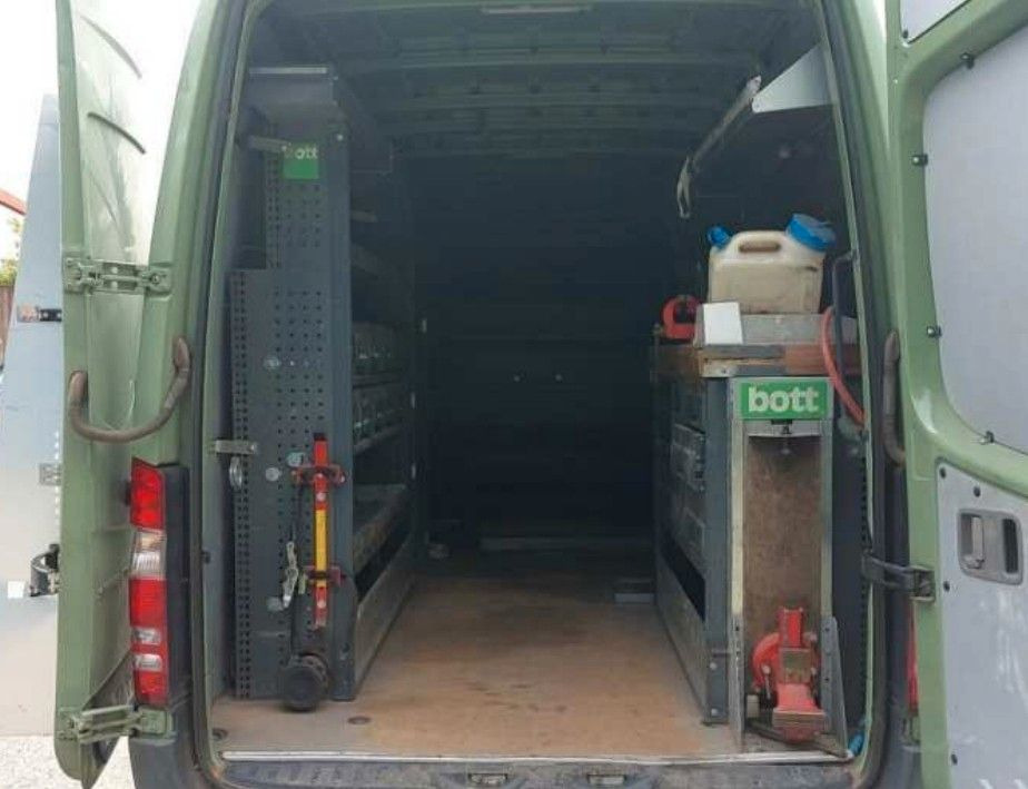 Mercedes-Benz Sprinter II Kasten 316 CDI hoch Klima Standheiz - Persontransport: bilde 2 Mercedes-Benz Sprinter II Kasten 316 CDI hoch Klima Standheiz - Persontransport: bilde 2