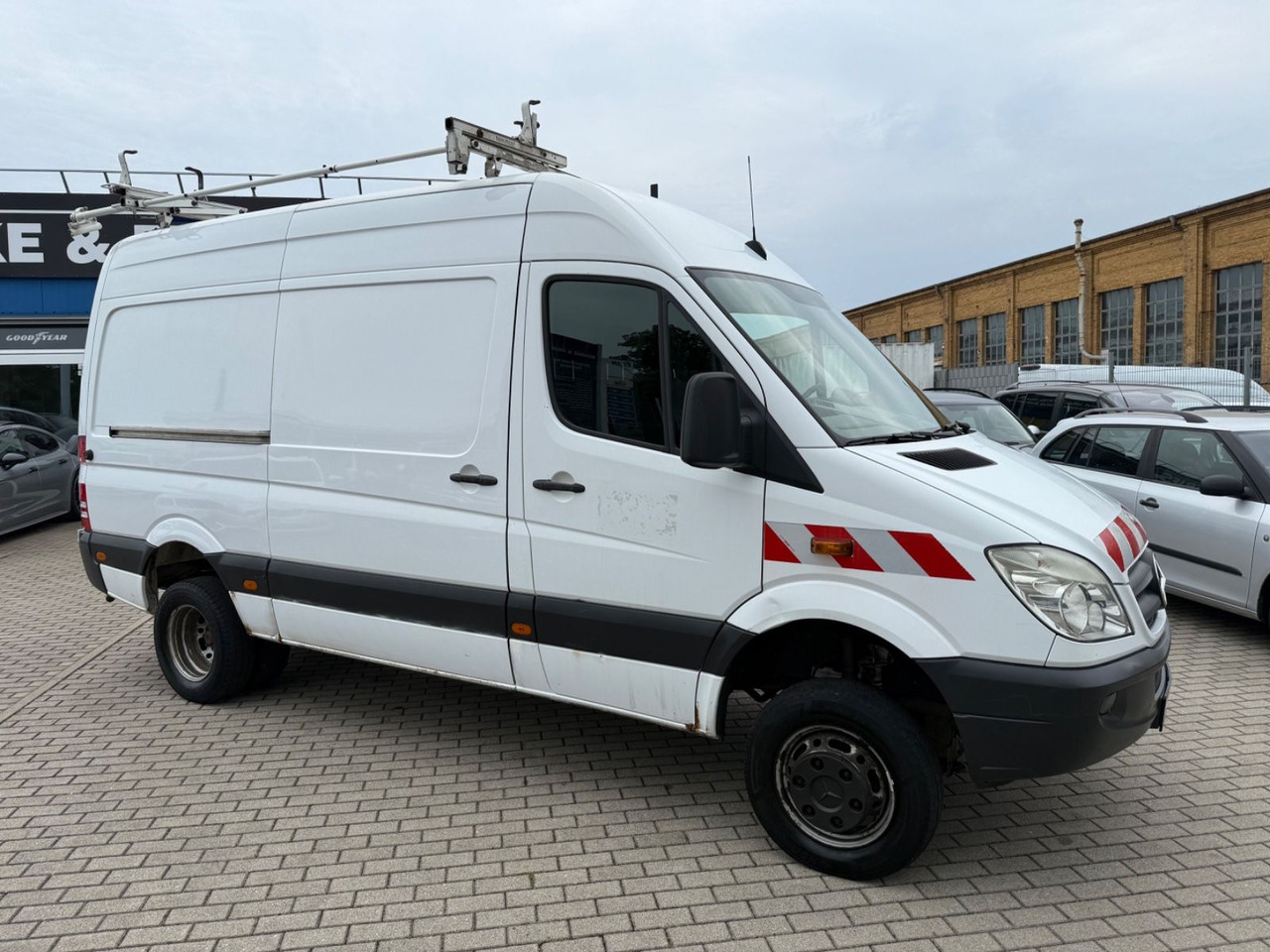 Mercedes-Benz Sprinter II Kasten 516 CDI 4X4 Allrad Standheiz. - Persontransport: bilde 2 Mercedes-Benz Sprinter II Kasten 516 CDI 4X4 Allrad Standheiz. - Persontransport: bilde 2