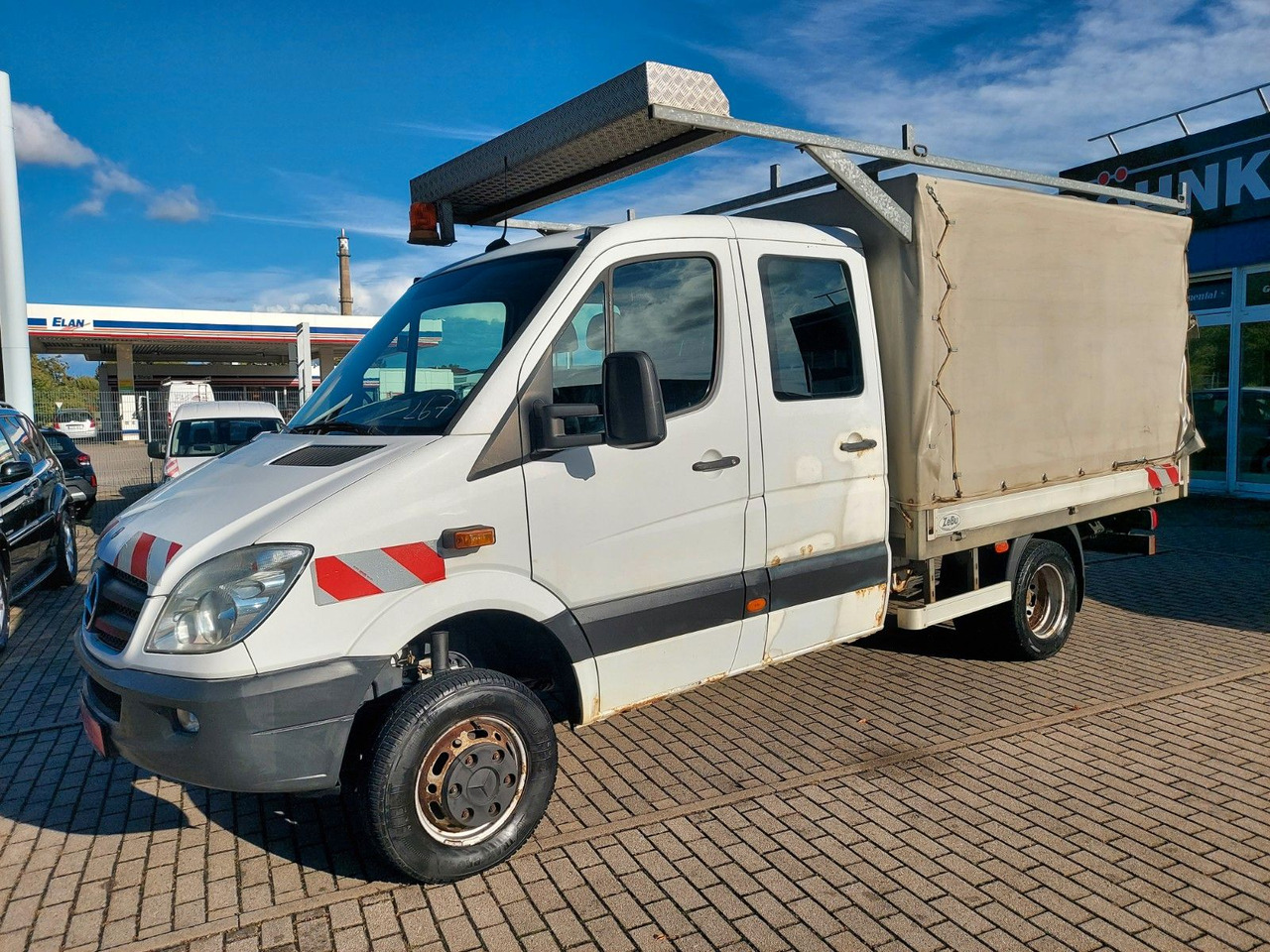 Mercedes-Benz Sprinter II Pritsche DoKa 516 4X4 Plane 6 Sitze - Varebil med kapell, Varebil med dobbelt førerhus: bilde 3 Mercedes-Benz Sprinter II Pritsche DoKa 516 4X4 Plane 6 Sitze - Varebil med kapell, Varebil med dobbelt førerhus: bilde 3