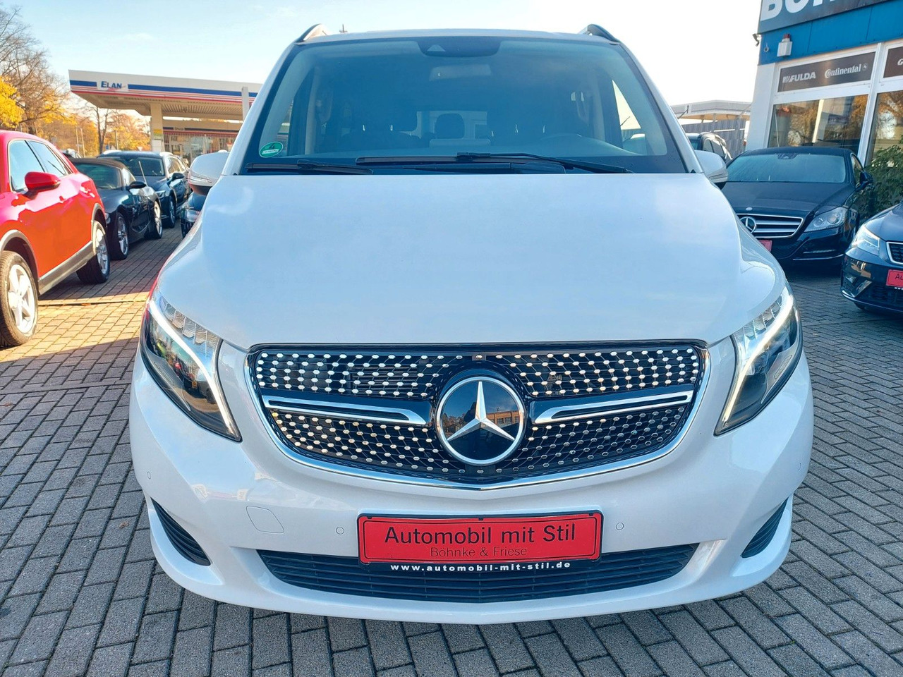 Mercedes-Benz V 250 EDITION 4MATIC lang AMG LED 8 Sitze Radar - Persontransport: bilde 3 Mercedes-Benz V 250 EDITION 4MATIC lang AMG LED 8 Sitze Radar - Persontransport: bilde 3