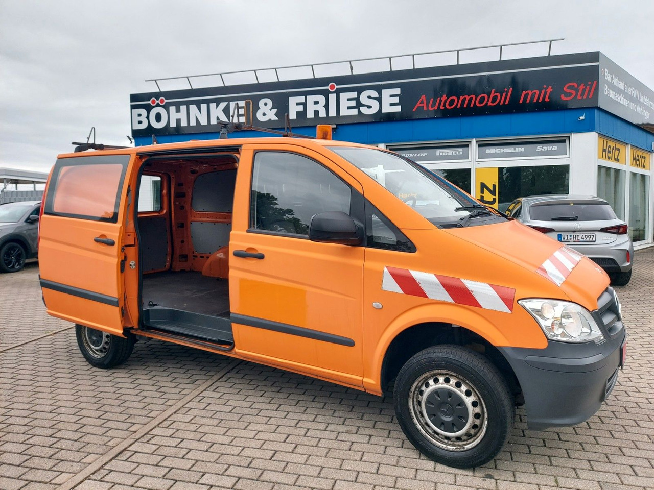 Mercedes-Benz Vito Kasten 4x4 113 CDI lang AUTOMATIK EURO 5 - Persontransport: bilde 1 Mercedes-Benz Vito Kasten 4x4 113 CDI lang AUTOMATIK EURO 5 - Persontransport: bilde 1