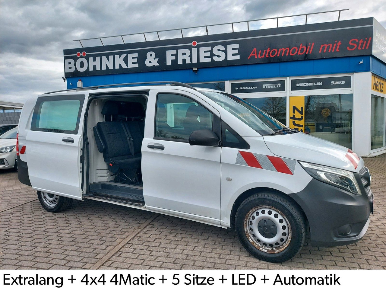Mercedes-Benz Vito Mixto 114 CDI 4x4 Extralang 5 Sitze LED - Persontransport: bilde 1 Mercedes-Benz Vito Mixto 114 CDI 4x4 Extralang 5 Sitze LED - Persontransport: bilde 1