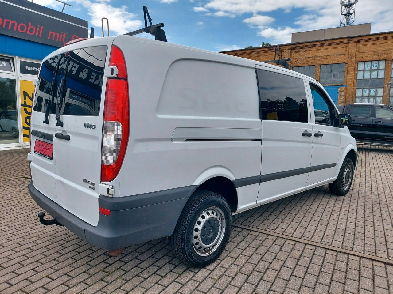 Mercedes-Benz Vito Mixto 4x4 116 extralang Automatik 5 Sitze - Persontransport: bilde 5 Mercedes-Benz Vito Mixto 4x4 116 extralang Automatik 5 Sitze - Persontransport: bilde 5