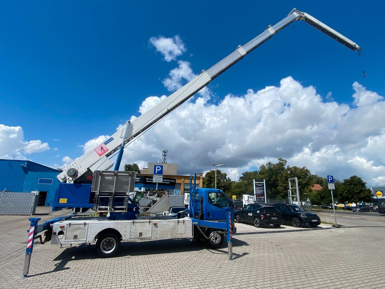 Mitsubishi CANTER DACHDECKER KLAAS AUTOKRAN - Mobilkran: bilde 1 Mitsubishi CANTER DACHDECKER KLAAS AUTOKRAN - Mobilkran: bilde 1