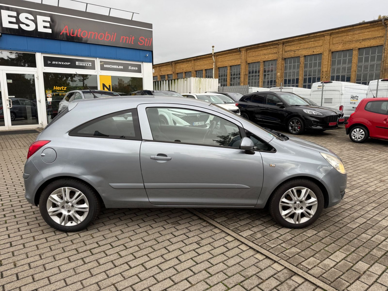 Opel Corsa D Edition KLIMA ALLWETTER REIFEN TÜV 26 - Personenbil: bilde 5 Opel Corsa D Edition KLIMA ALLWETTER REIFEN TÜV 26 - Personenbil: bilde 5