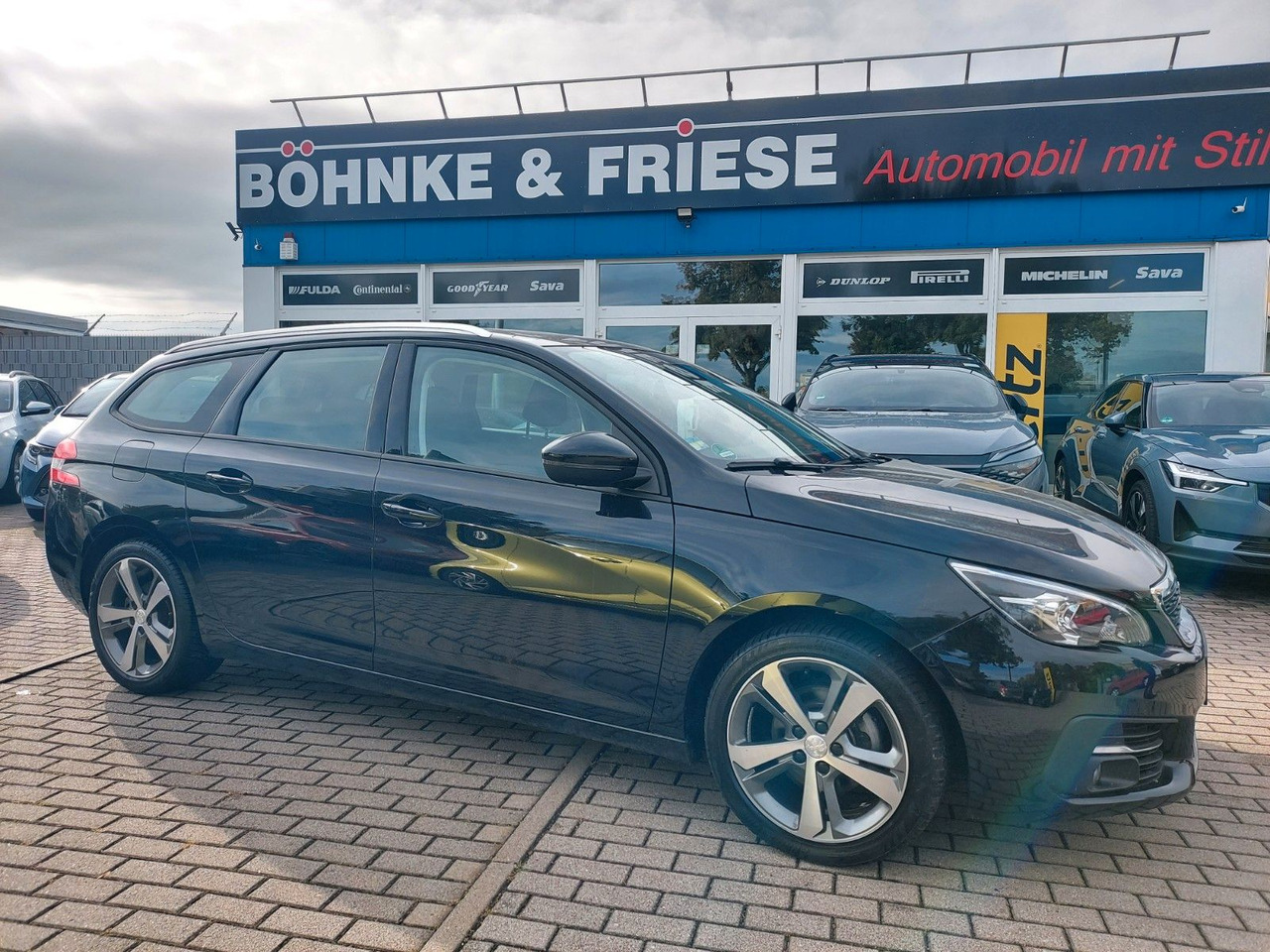 Peugeot 308 SW Active Business Panorama DAB Navi LED - Stasjonsvogn: bilde 2 Peugeot 308 SW Active Business Panorama DAB Navi LED - Stasjonsvogn: bilde 2