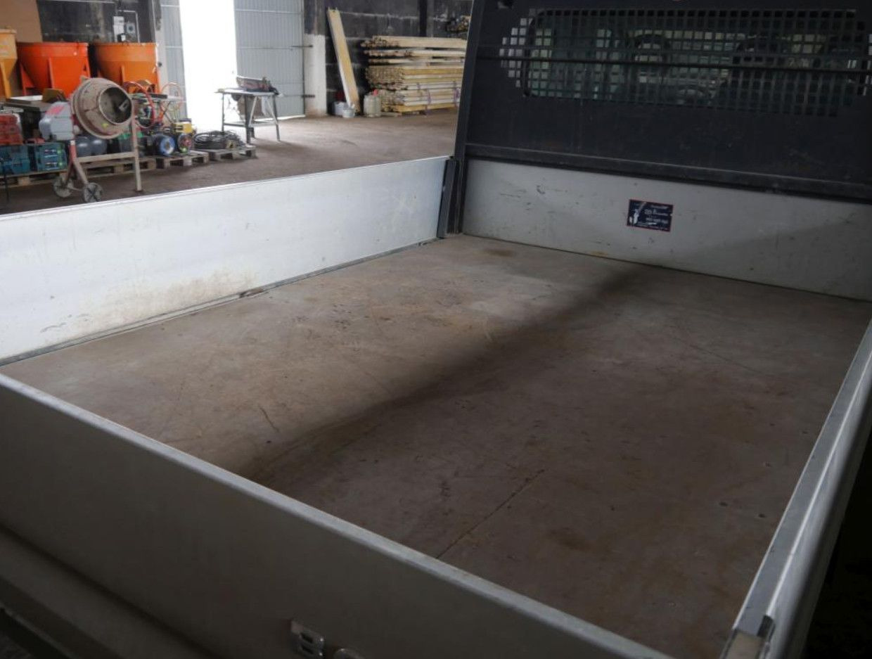 Peugeot Boxer Pritsche Doka. 335 L3 BlueHDi 130 Klima - Varebil med plan, Varebil med dobbelt førerhus: bilde 5 Peugeot Boxer Pritsche Doka. 335 L3 BlueHDi 130 Klima - Varebil med plan, Varebil med dobbelt førerhus: bilde 5