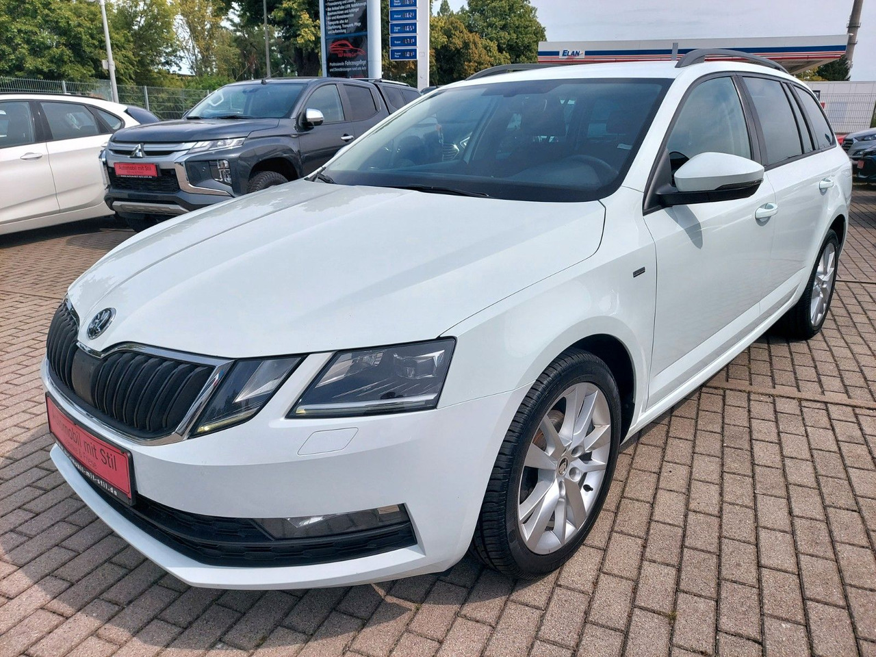 Skoda Octavia Combi Drive LED ACC Radar DAB 8xRad AHK - Stasjonsvogn: bilde 5 Skoda Octavia Combi Drive LED ACC Radar DAB 8xRad AHK - Stasjonsvogn: bilde 5