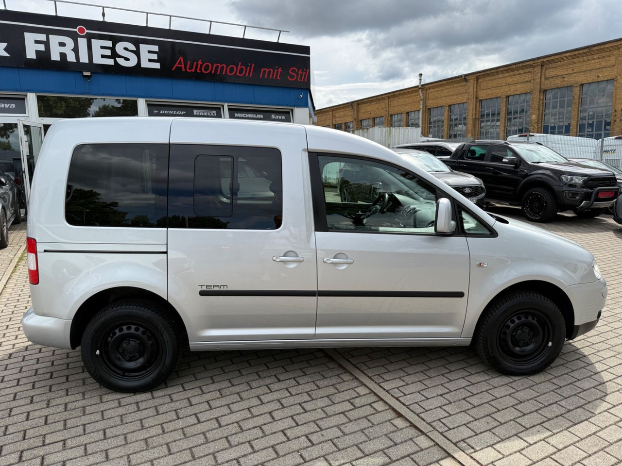 Volkswagen Caddy Life Team 5 Sitze Klima Sitzheiz. PDC - Persontransport: bilde 3 Volkswagen Caddy Life Team 5 Sitze Klima Sitzheiz. PDC - Persontransport: bilde 3