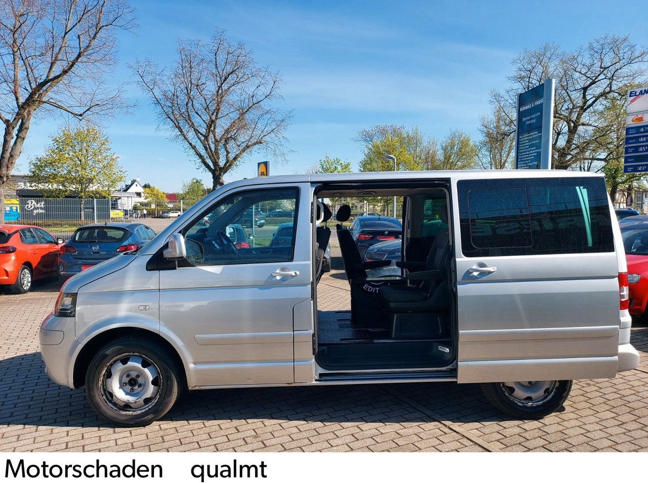 Volkswagen T5 Multivan Bus Comfortline 7 Sitze SHZ AHK Volkswagen T5 Multivan Bus Comfortline 7 Sitze SHZ AHK - Minibuss, Persontransport: bilde 1 Volkswagen T5 Multivan Bus Comfortline 7 Sitze SHZ AHK Volkswagen T5 Multivan Bus Comfortline 7 Sitze SHZ AHK - Minibuss, Persontransport: bilde 1