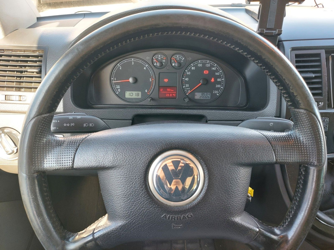 Volkswagen T5 Multivan Bus Comfortline 7 Sitze SHZ AHK Volkswagen T5 Multivan Bus Comfortline 7 Sitze SHZ AHK - Minibuss, Persontransport: bilde 5 Volkswagen T5 Multivan Bus Comfortline 7 Sitze SHZ AHK Volkswagen T5 Multivan Bus Comfortline 7 Sitze SHZ AHK - Minibuss, Persontransport: bilde 5
