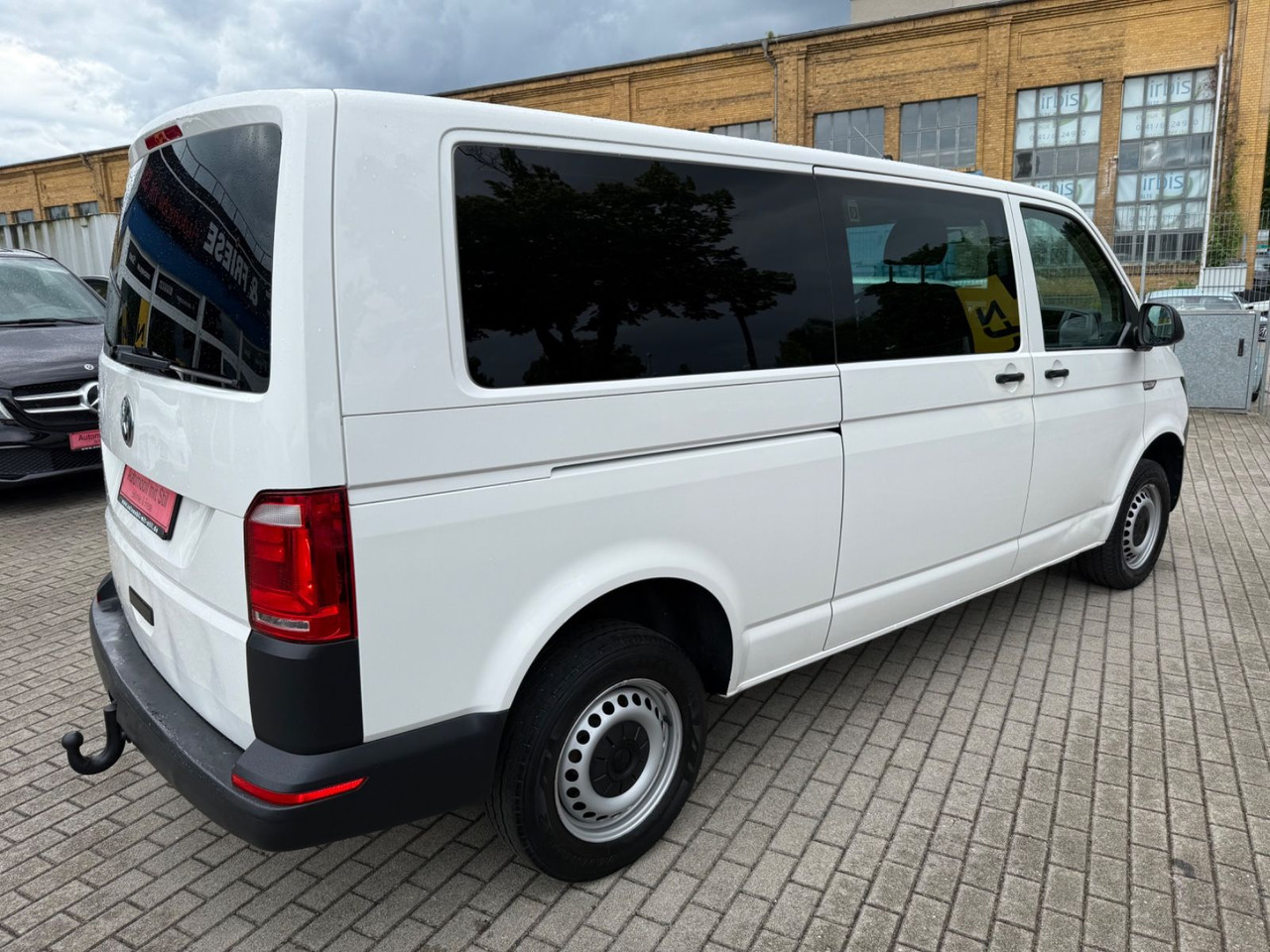 Volkswagen T6 Transporter Kasten Kombi lang 4Motion 5 Sitze - Persontransport: bilde 4 Volkswagen T6 Transporter Kasten Kombi lang 4Motion 5 Sitze - Persontransport: bilde 4