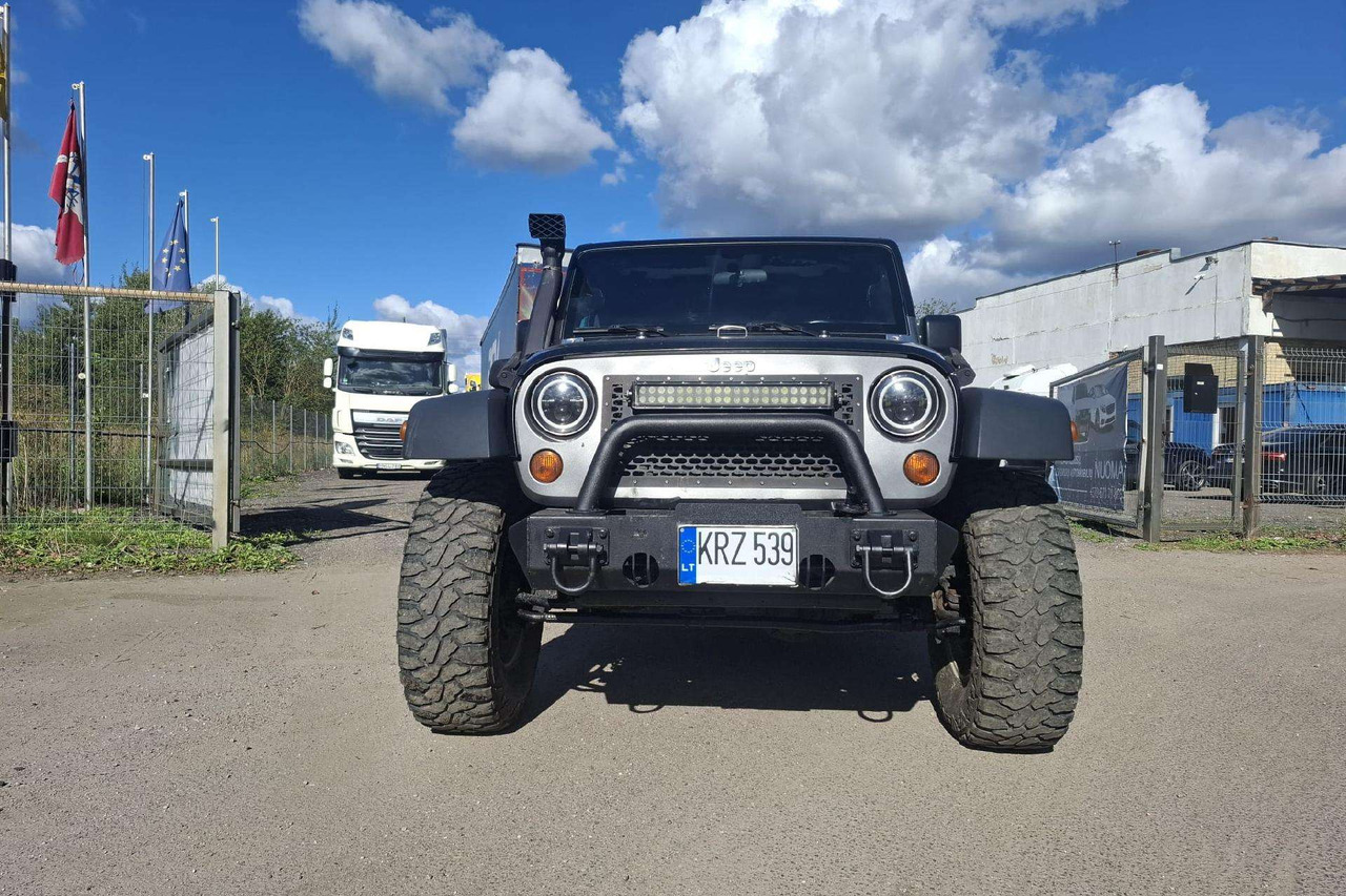 Jeep Wrangler - SUV: bilde 4 Jeep Wrangler - SUV: bilde 4