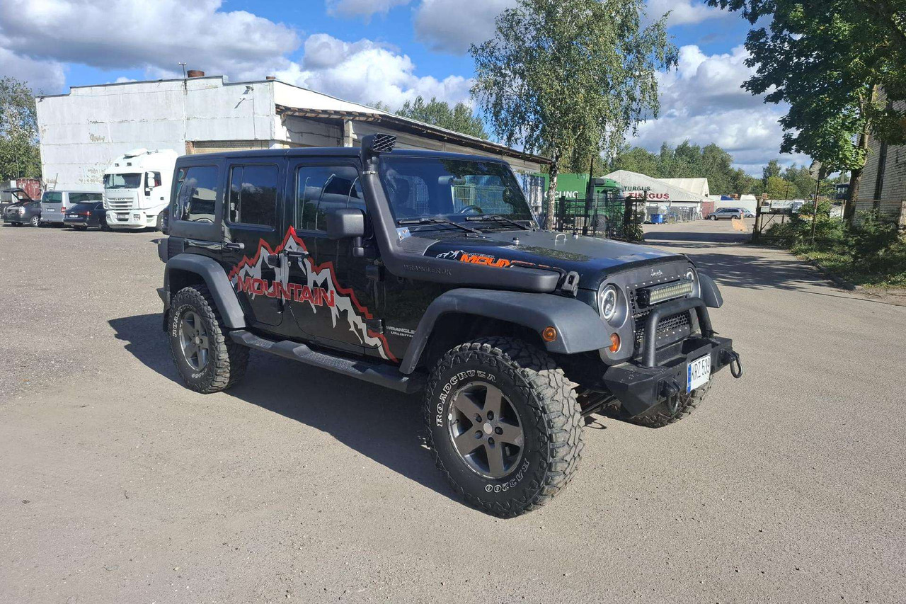 Jeep Wrangler - SUV: bilde 1 Jeep Wrangler - SUV: bilde 1