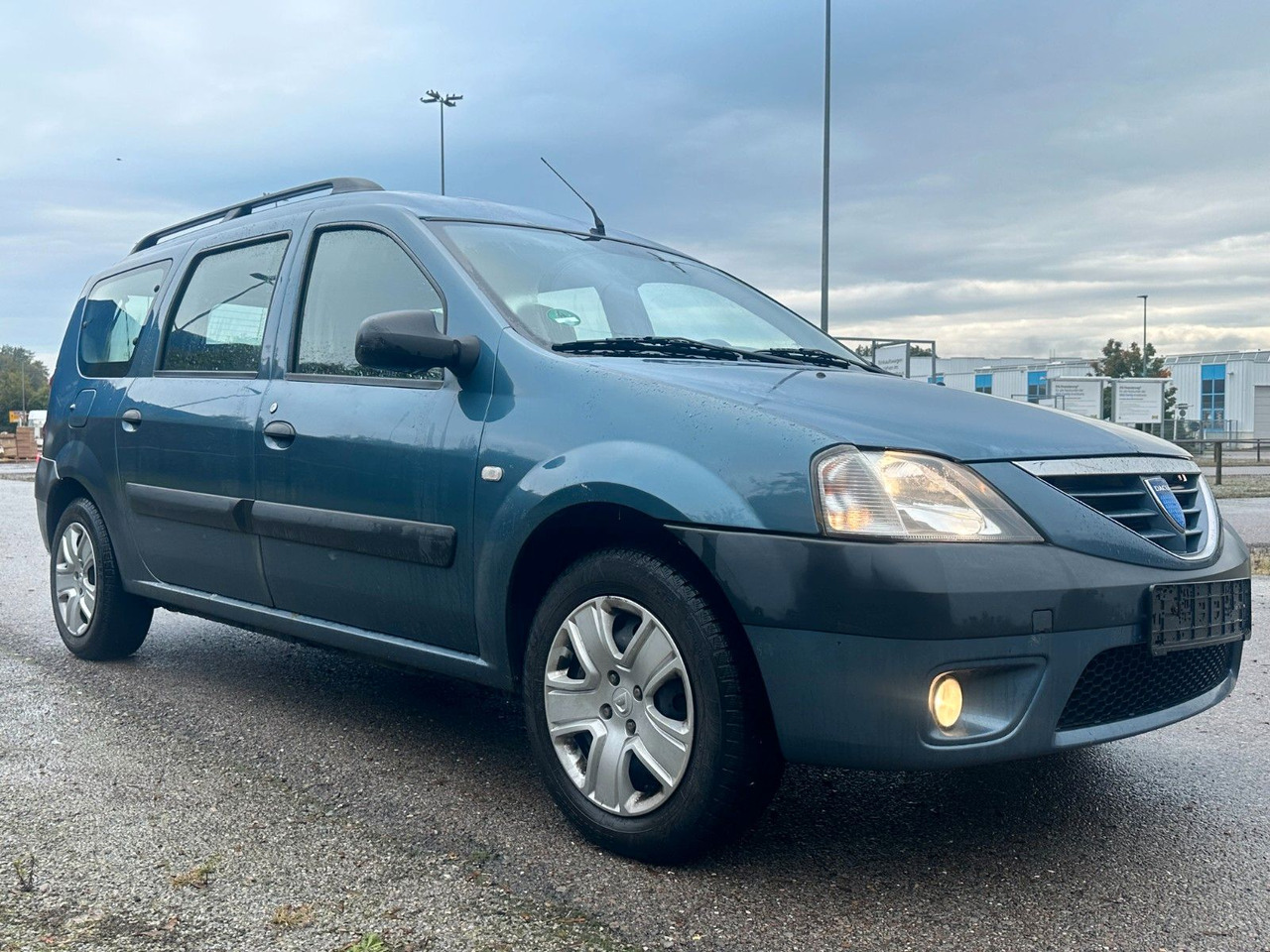 Dacia Logan MCV 1.6 16V Lauréate,Kupplung neu,TÜV 6/25 - Personenbil: bilde 3 Dacia Logan MCV 1.6 16V Lauréate,Kupplung neu,TÜV 6/25 - Personenbil: bilde 3